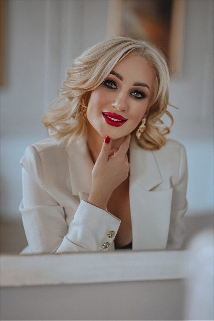 Фотография Тихонова Елена Викторовна