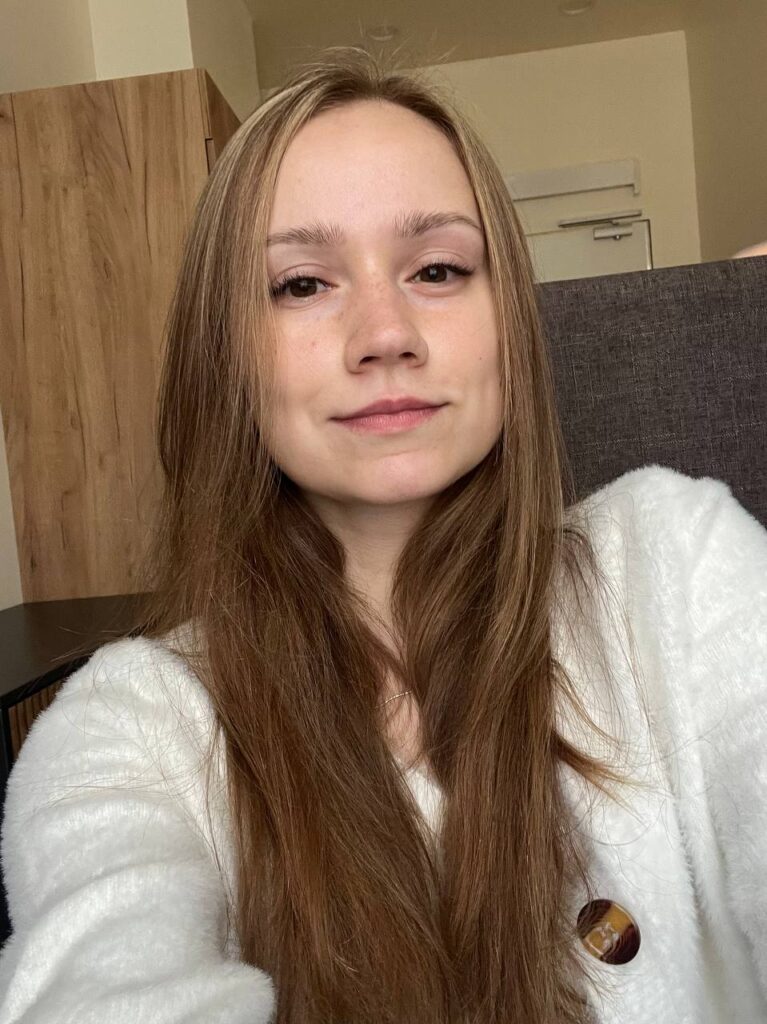 Фотография Замочникова Анастасия Андреевна